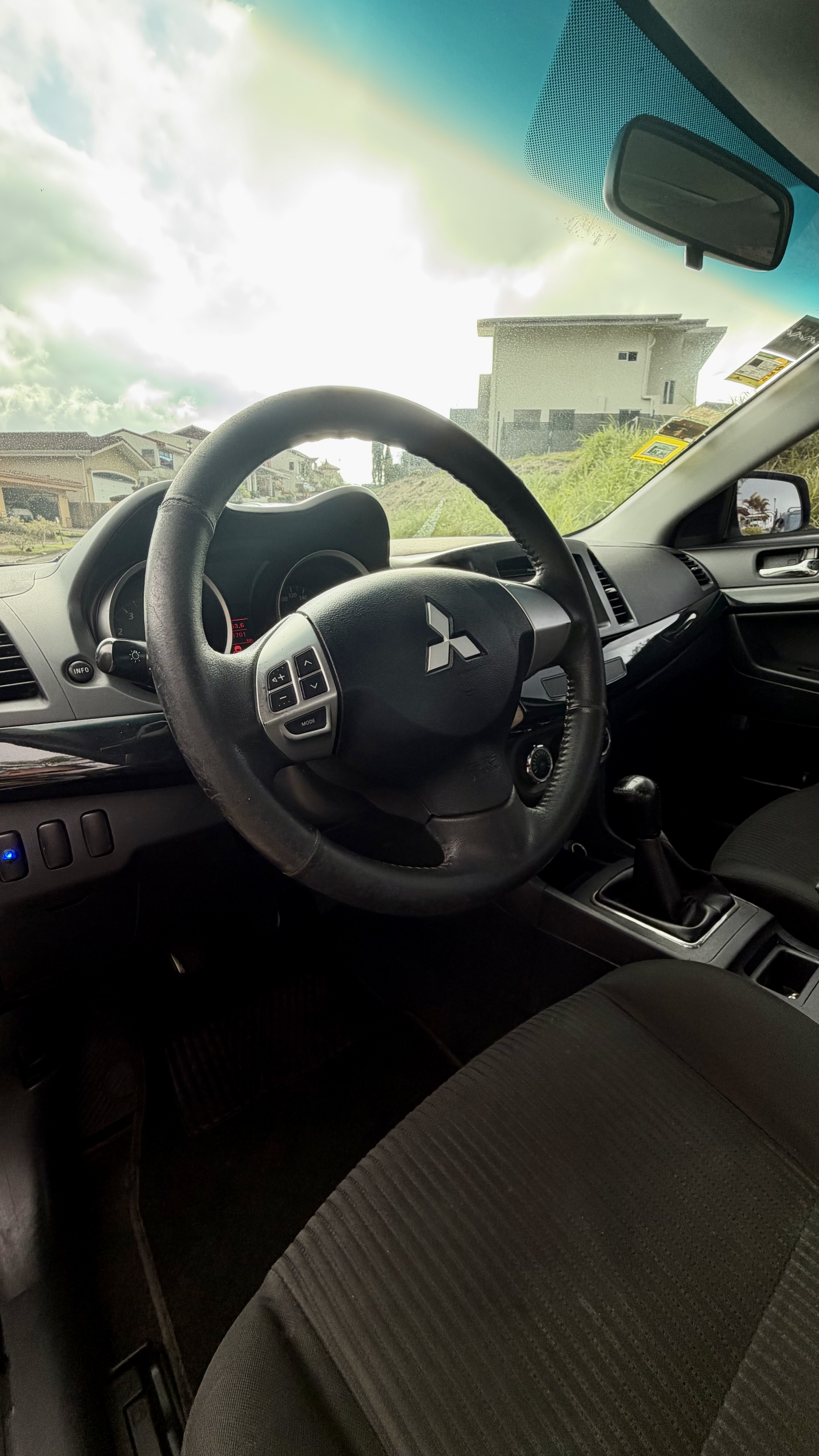 2013 Mitsubishi Mitsubishi Lancer vista 3