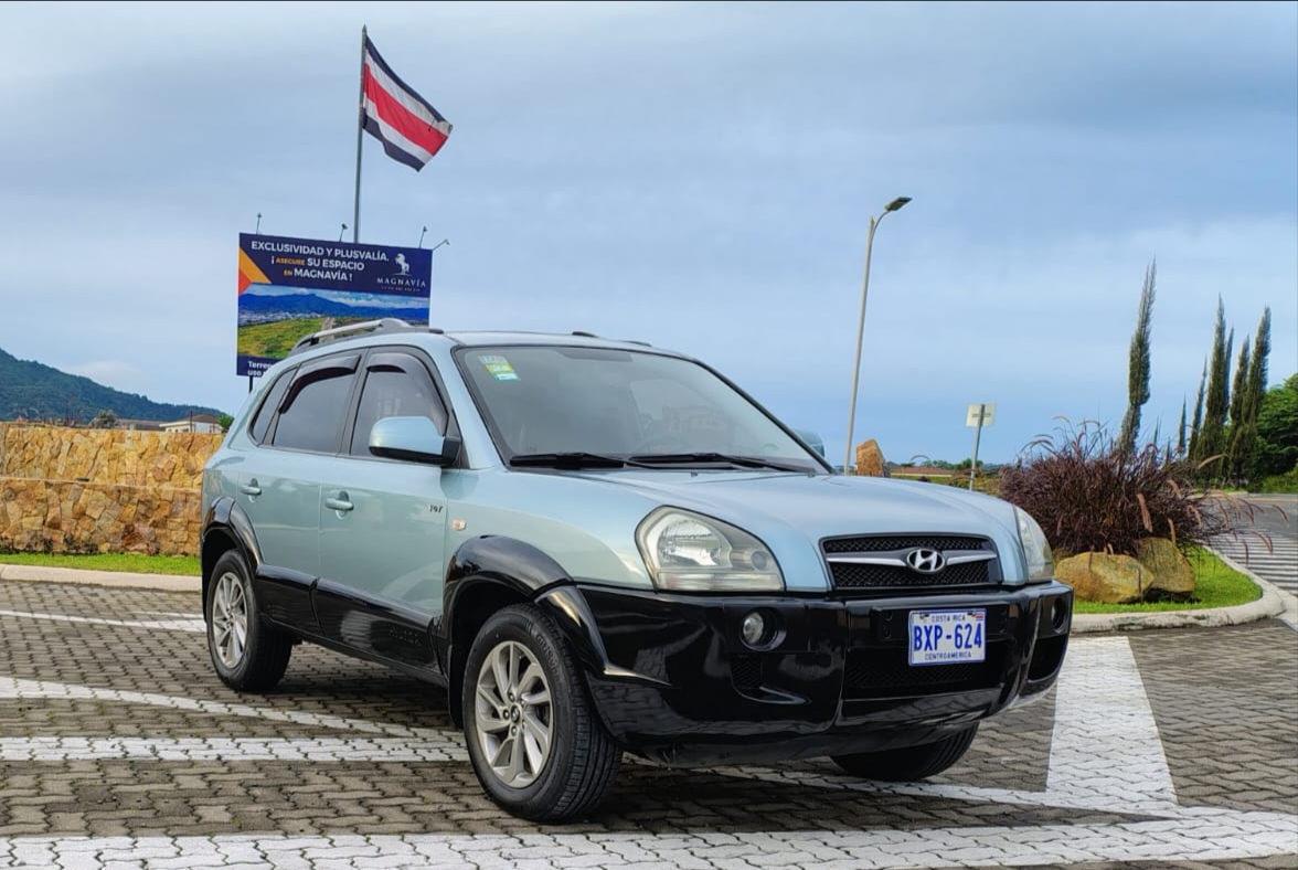 2009 Hyundai Tucson Limited vista 4