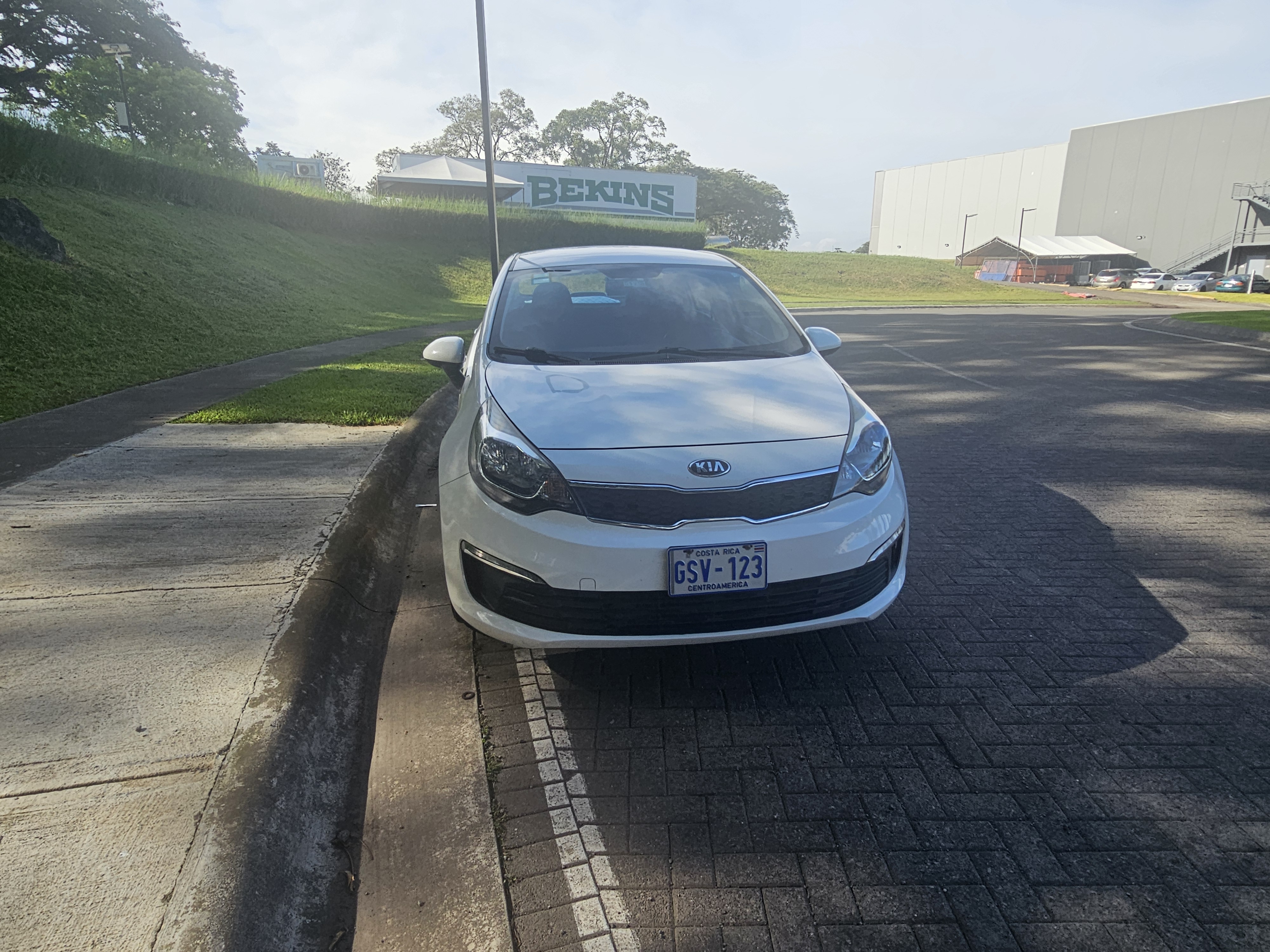 2017 Kia Rio vista 2