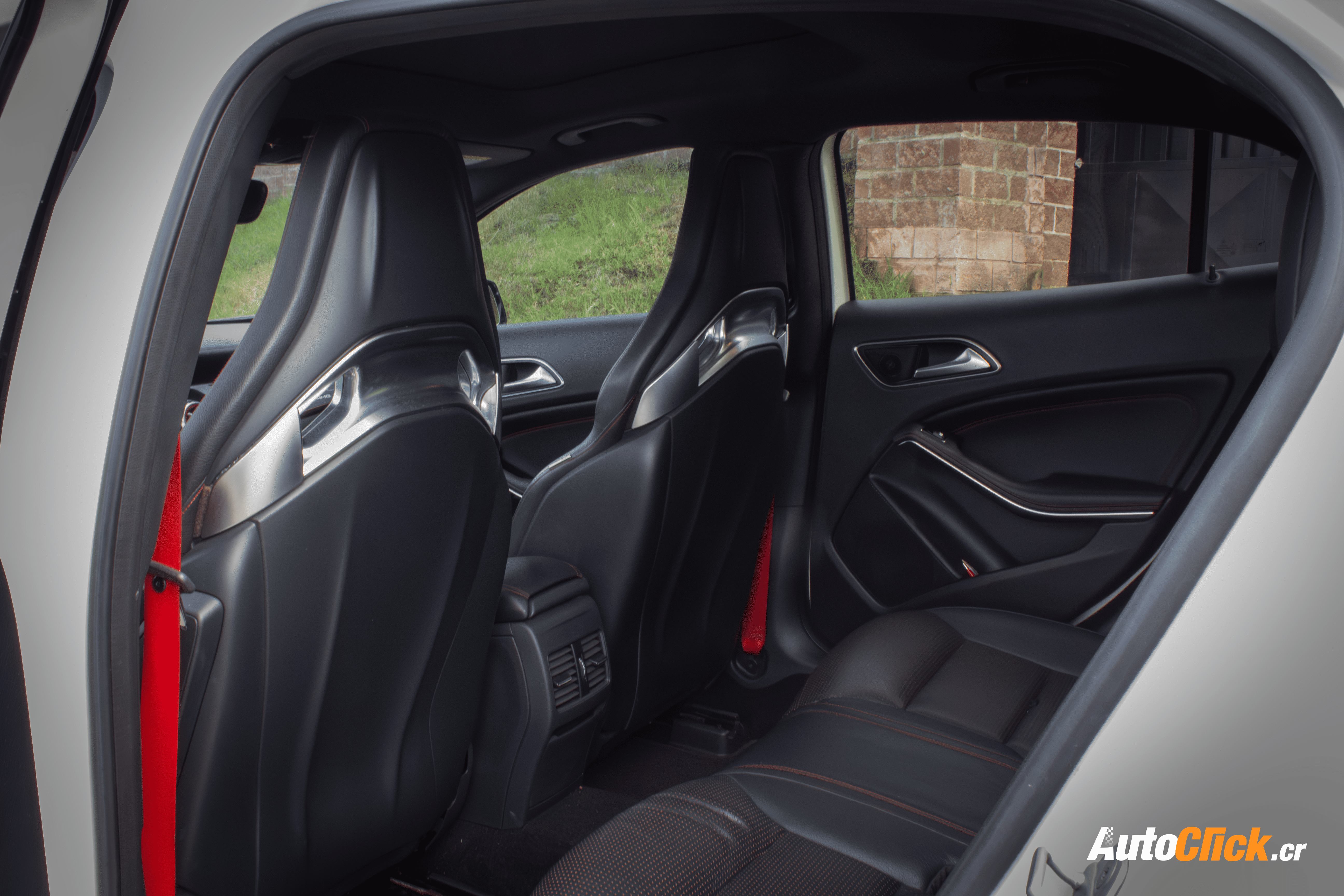 2015 Mercedes Benz Amg Gla 45 vista 10