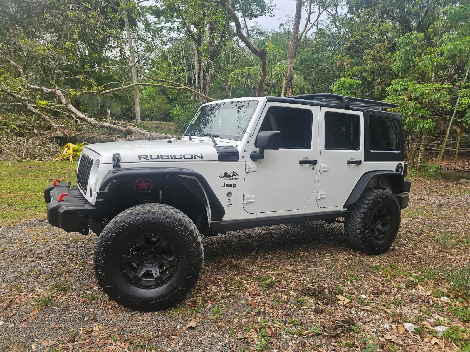 2015 Jeep Rubicon vista 3