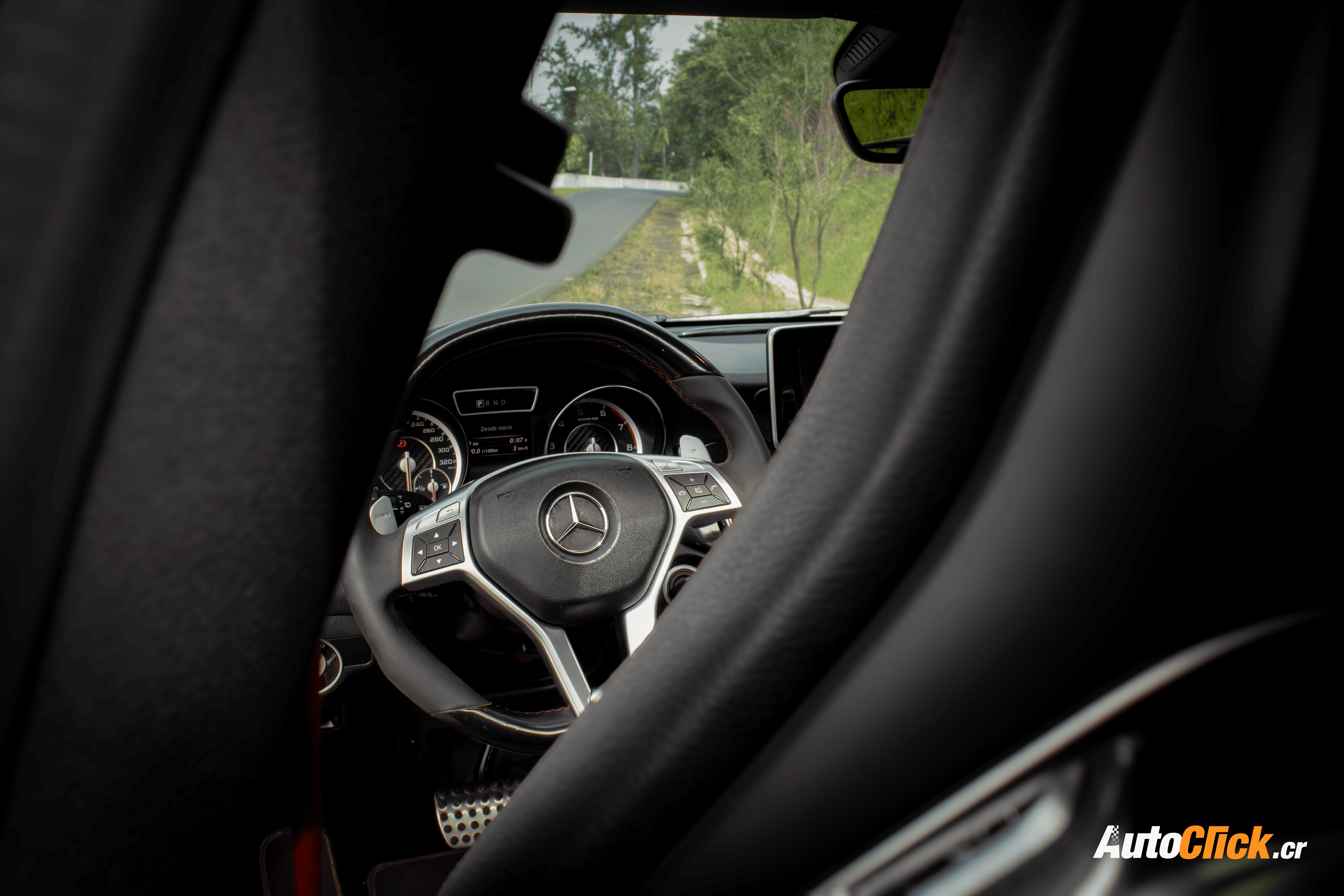 2015 Mercedes Benz Amg Gla 45 vista 6