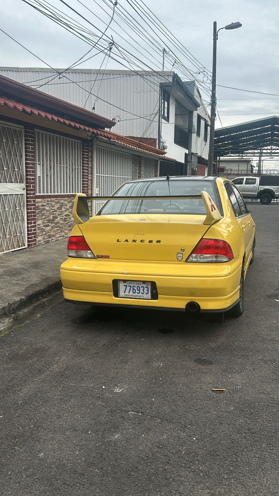 2003 Mitsubishi Mitsubishi Lancer vista 2